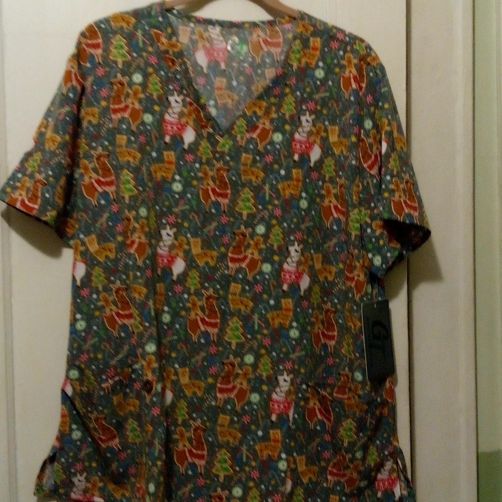 NWT GT Performance Nurse UniformTop Gray/multi, 2X, 2 Front Pockets